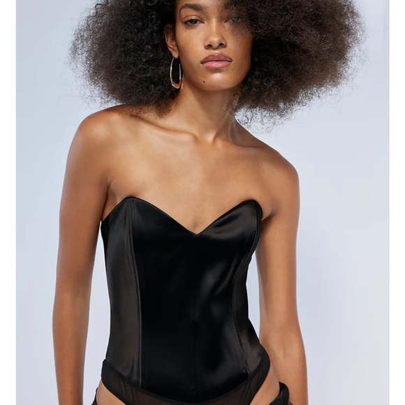 NWT Aritzia Babaton Blaze Pink Satin Bodysuit - Picture 9 of 9